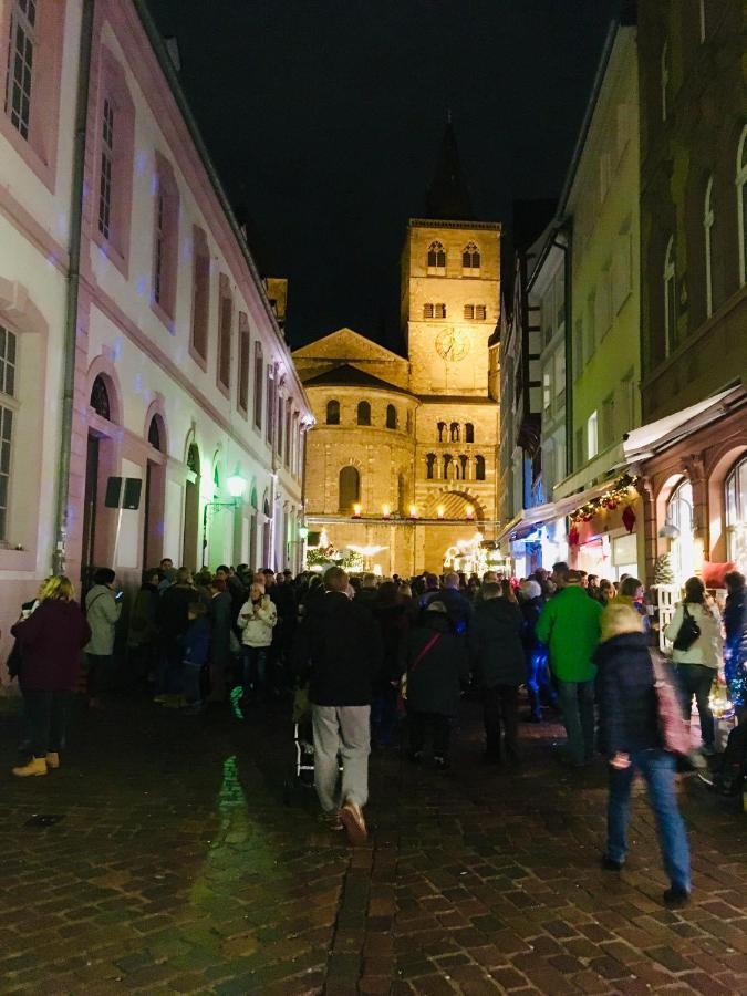 Wohnen Am Trierer Moselufer Lägenhet Exteriör bild