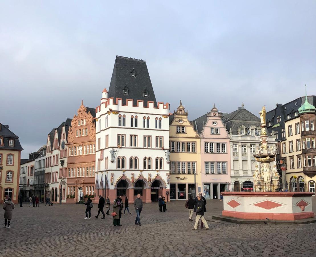 Wohnen Am Trierer Moselufer Lägenhet Exteriör bild